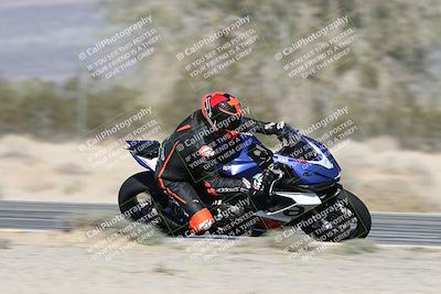 media/Dec-01-2025-Moto Forza (Mon) [[2daa91e15f]]/2-Intermediate Group/Session 3 (Turn 7 Inside Pans)/